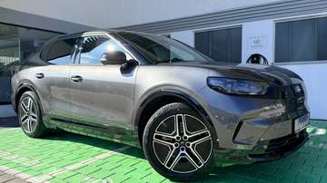 Dual-Motor Premium Allrad mit Top Ausstattung