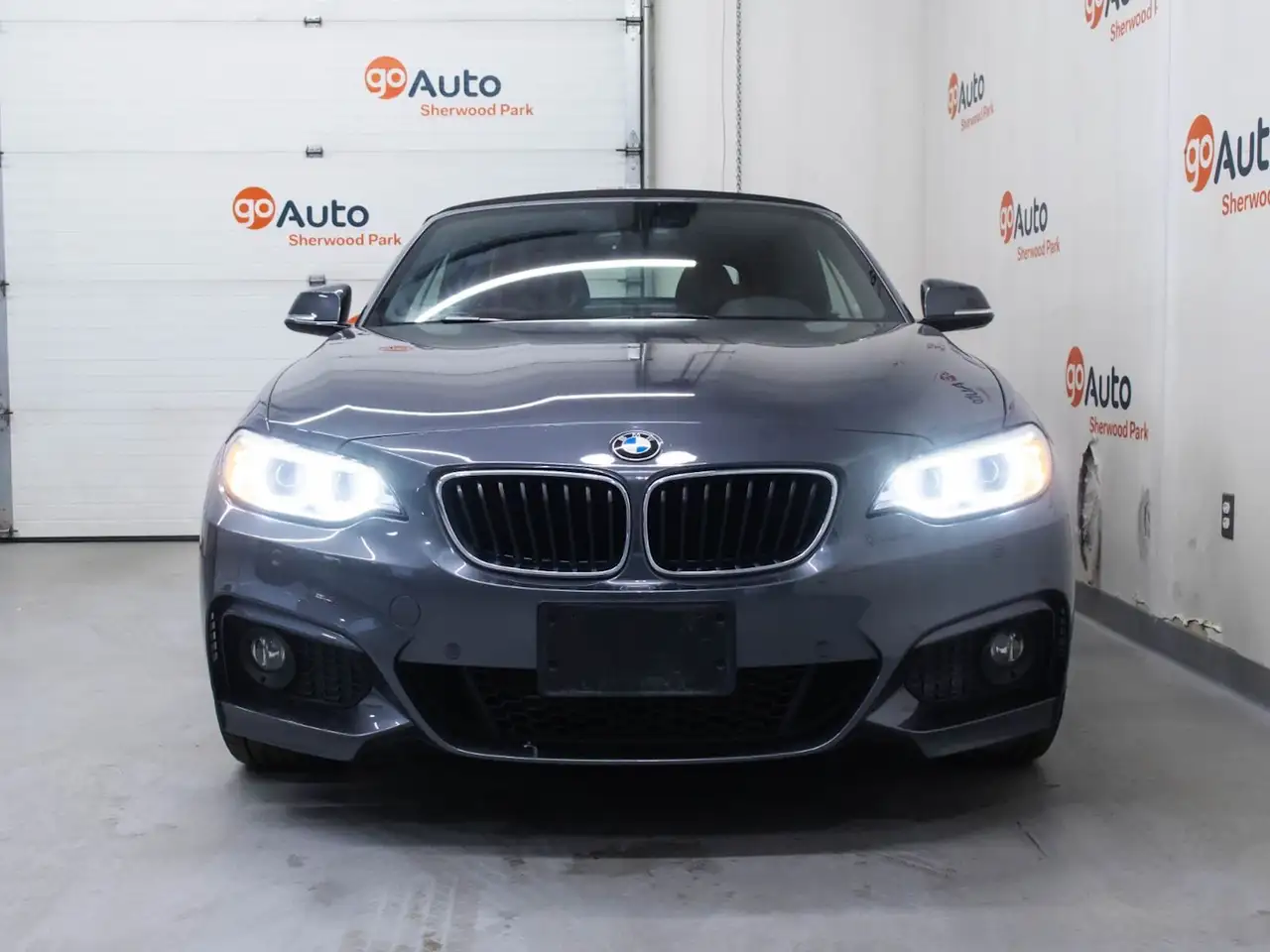 BMW 2 Series снимка BMW 2 Series