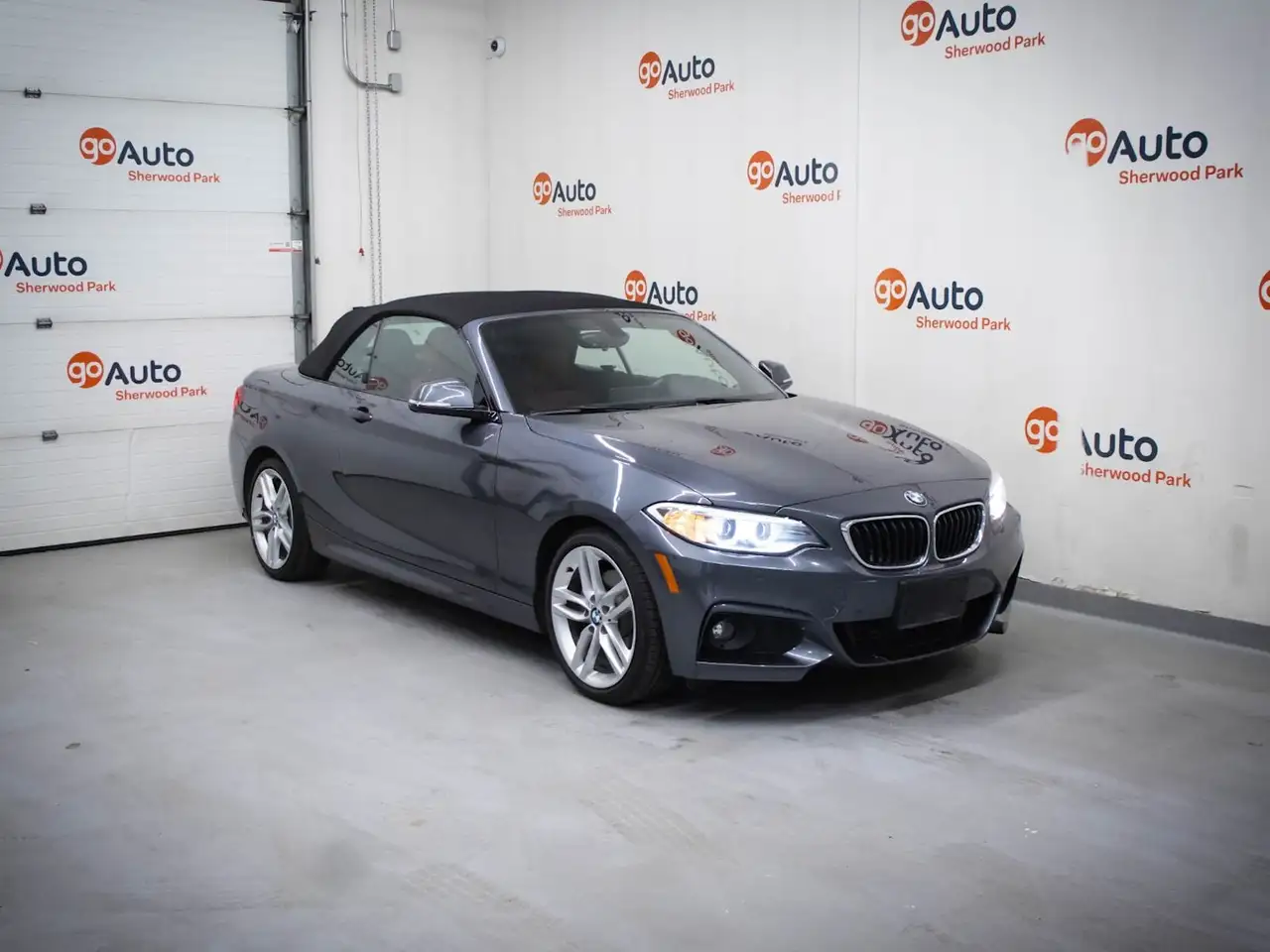 BMW 2 Series снимка BMW 2 Series