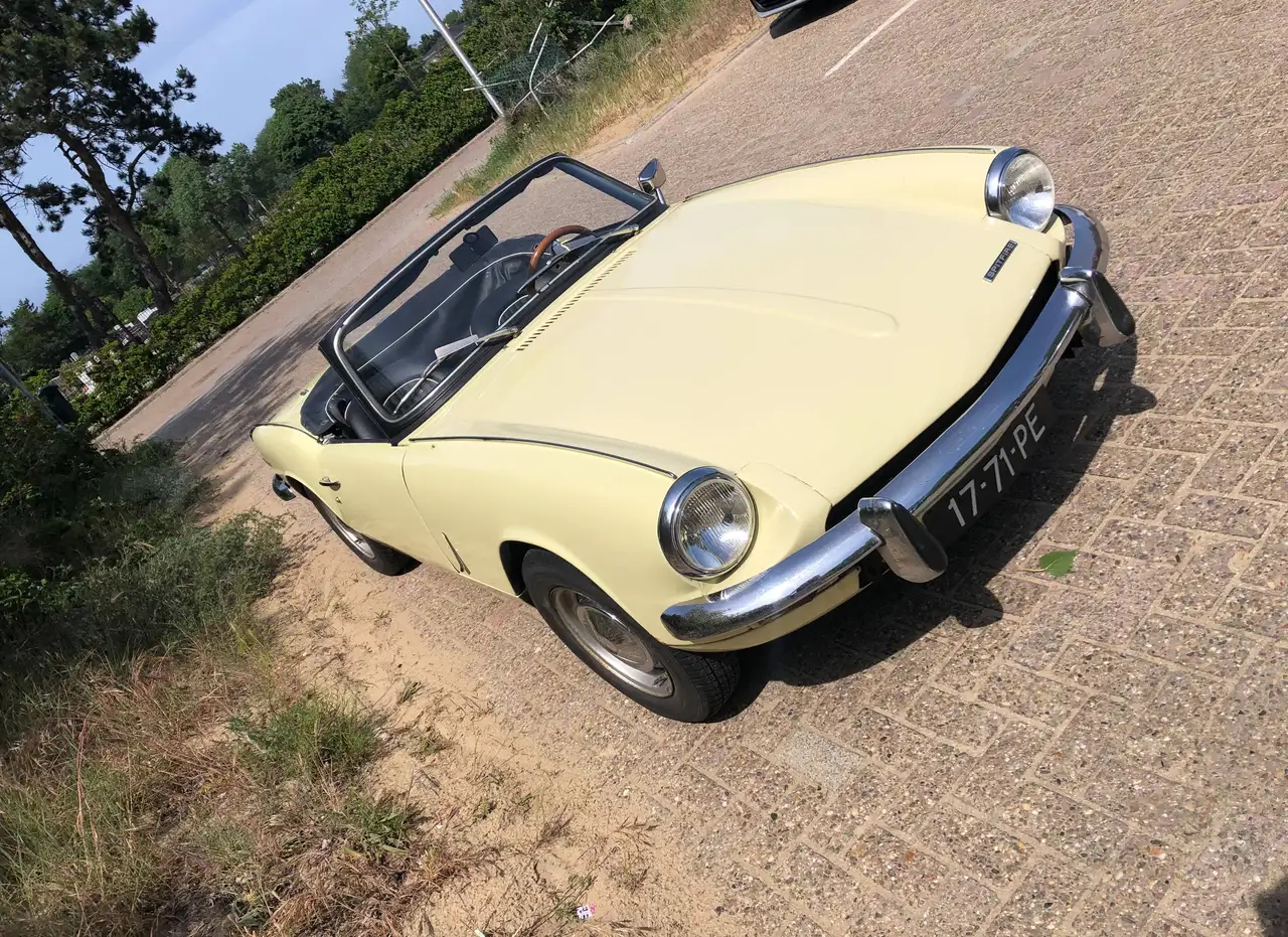 Triumph Spitfire 1300 MK IV Soft Top, foto 2