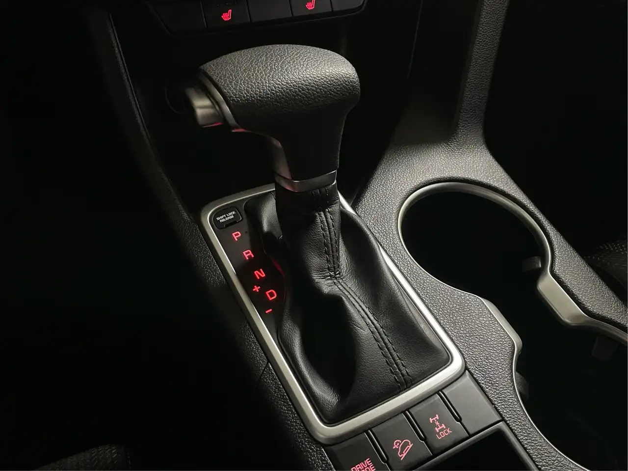 Kia Sportage снимка Kia Sportage