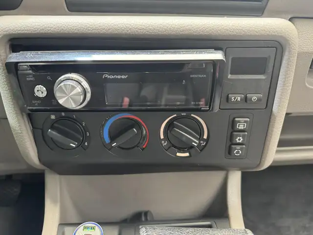 BMW 3 Series view 15