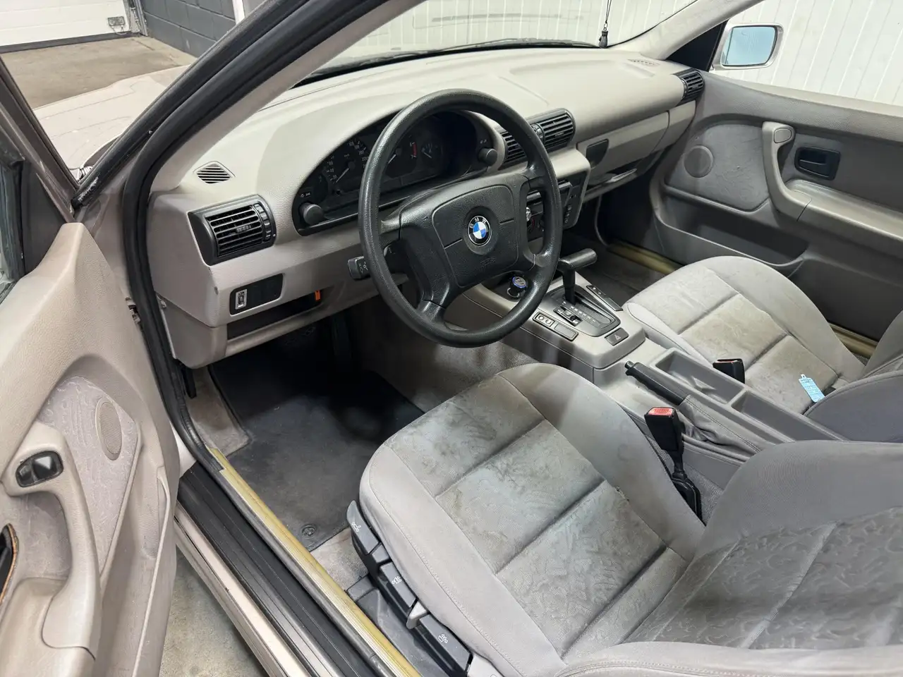 BMW 316 3-serie Compact 316i Executive, foto 9