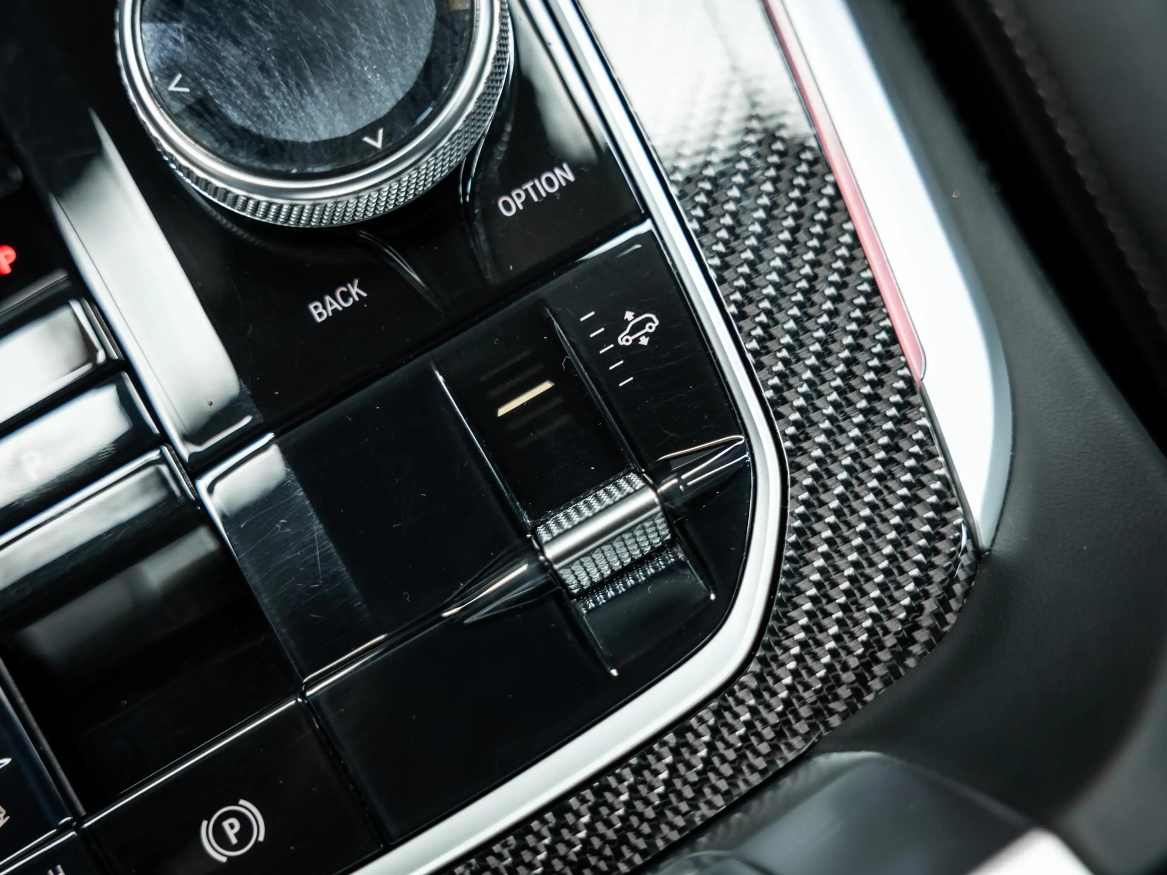 BMW X5 xDrive50e Vol uitgevoerde Frozen Black X5 Skyloung — photo 26