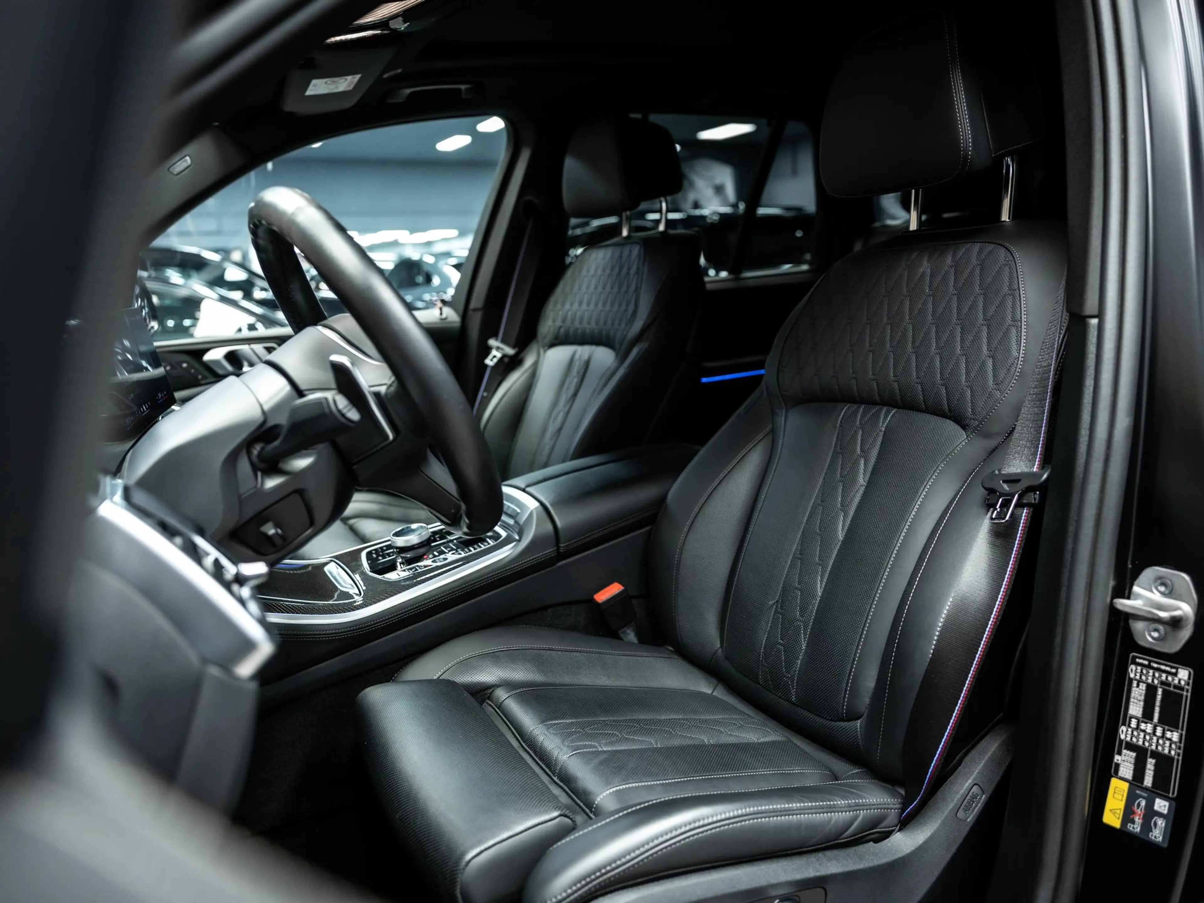 BMW X5 xDrive50e Vol uitgevoerde Frozen Black X5 Skyloung — photo 3
