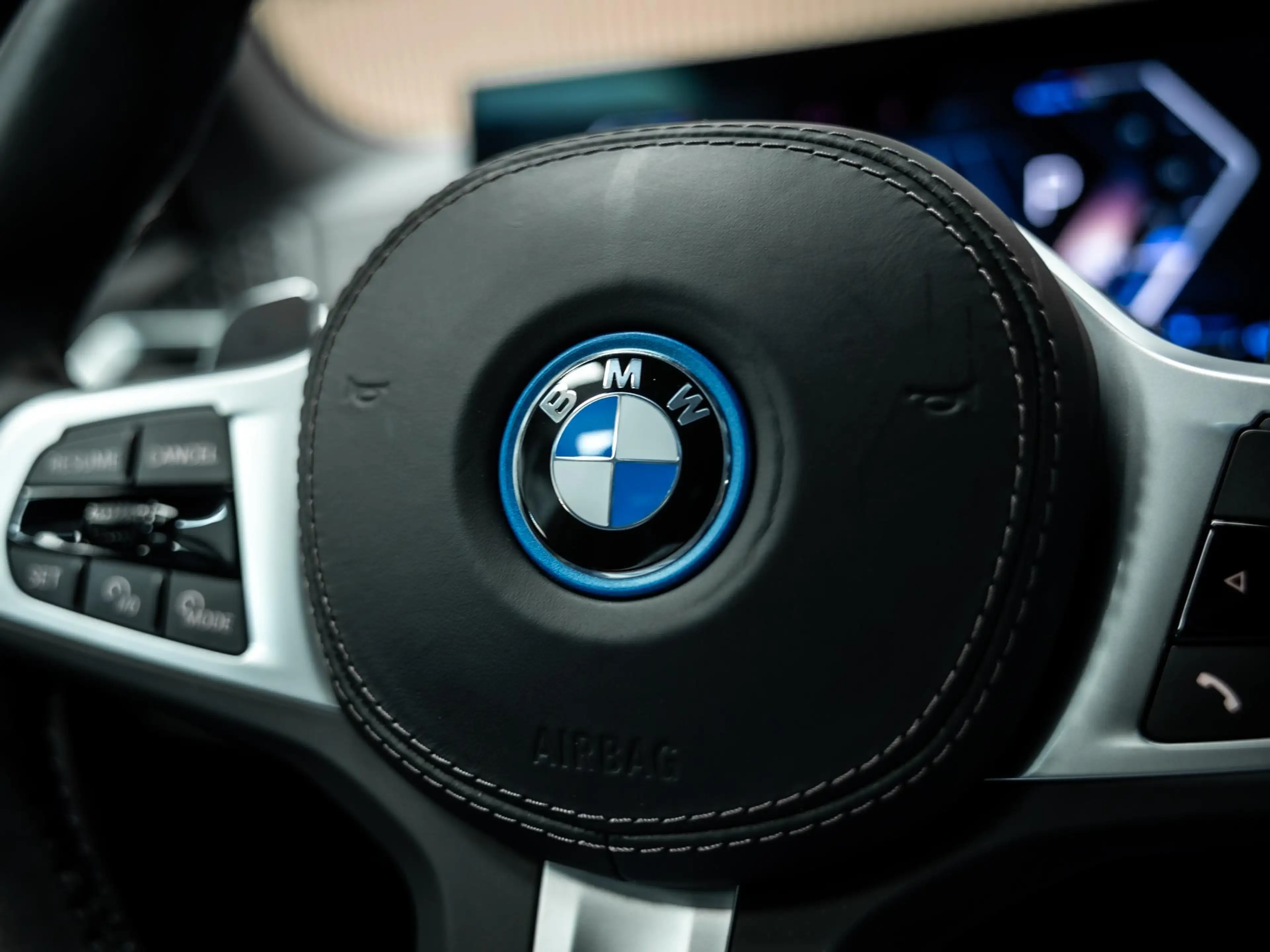 BMW X5 xDrive50e Vol uitgevoerde Frozen Black X5 Skyloung — photo 30