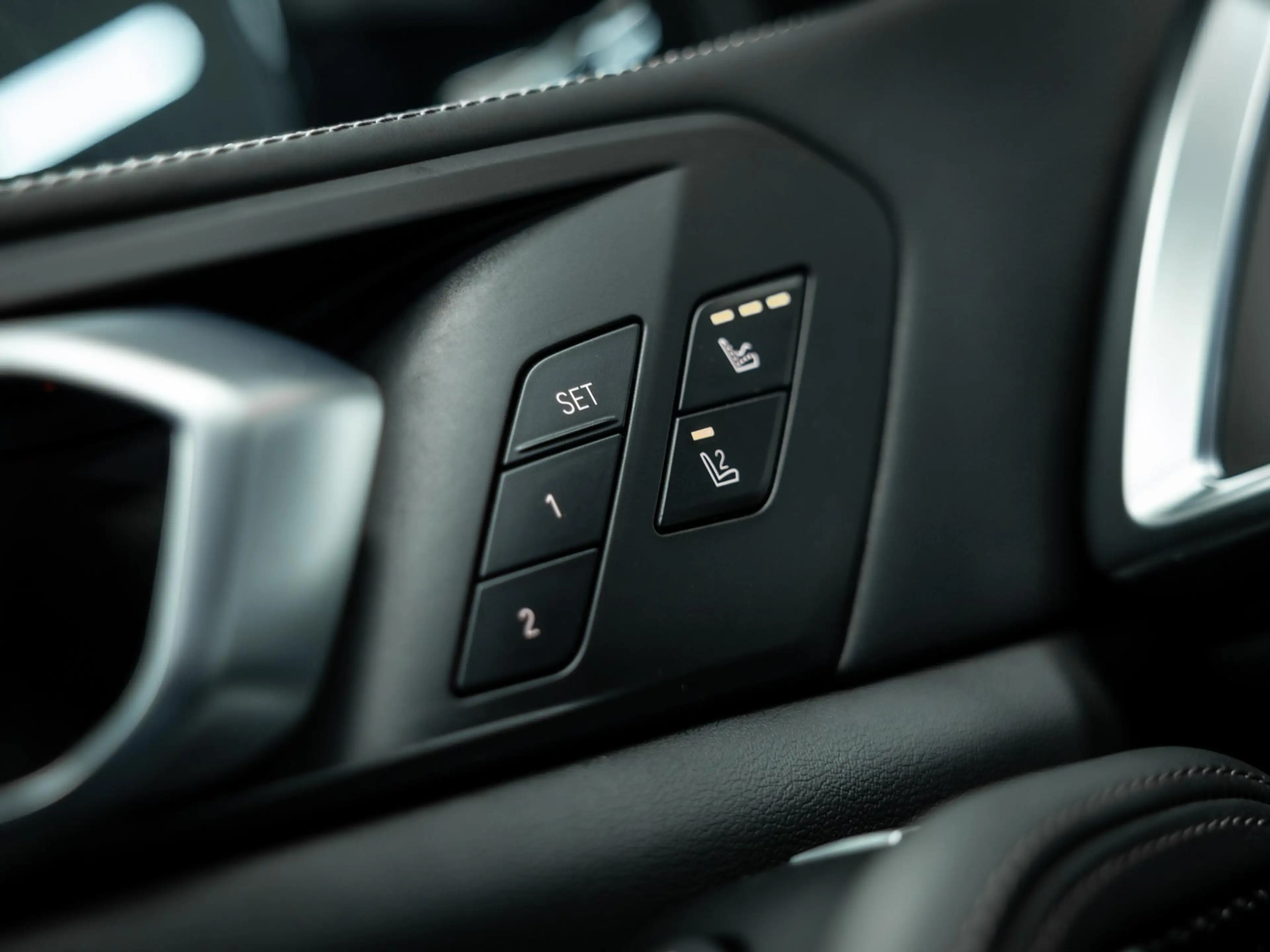 BMW X5 xDrive50e Vol uitgevoerde Frozen Black X5 Skyloung — photo 37