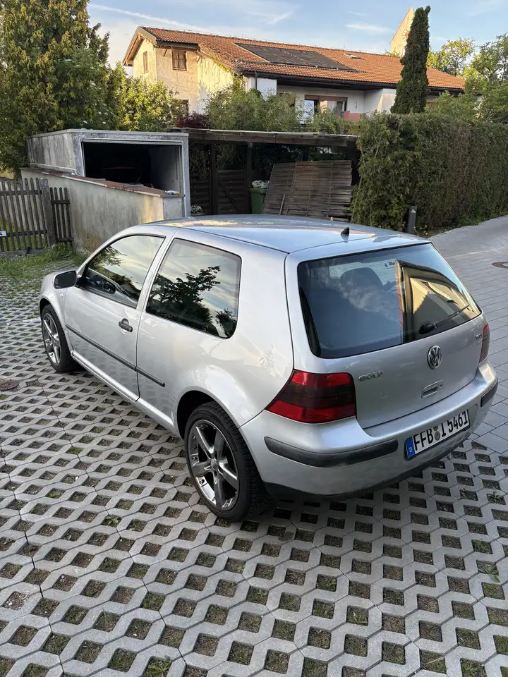 Volkswagen Golf Special, foto 2