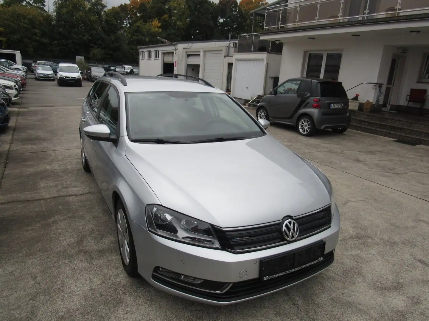 Volkswagen Passat Variant BlueMotion,KLIMA,SITZHEIZUNG. Argent - 2