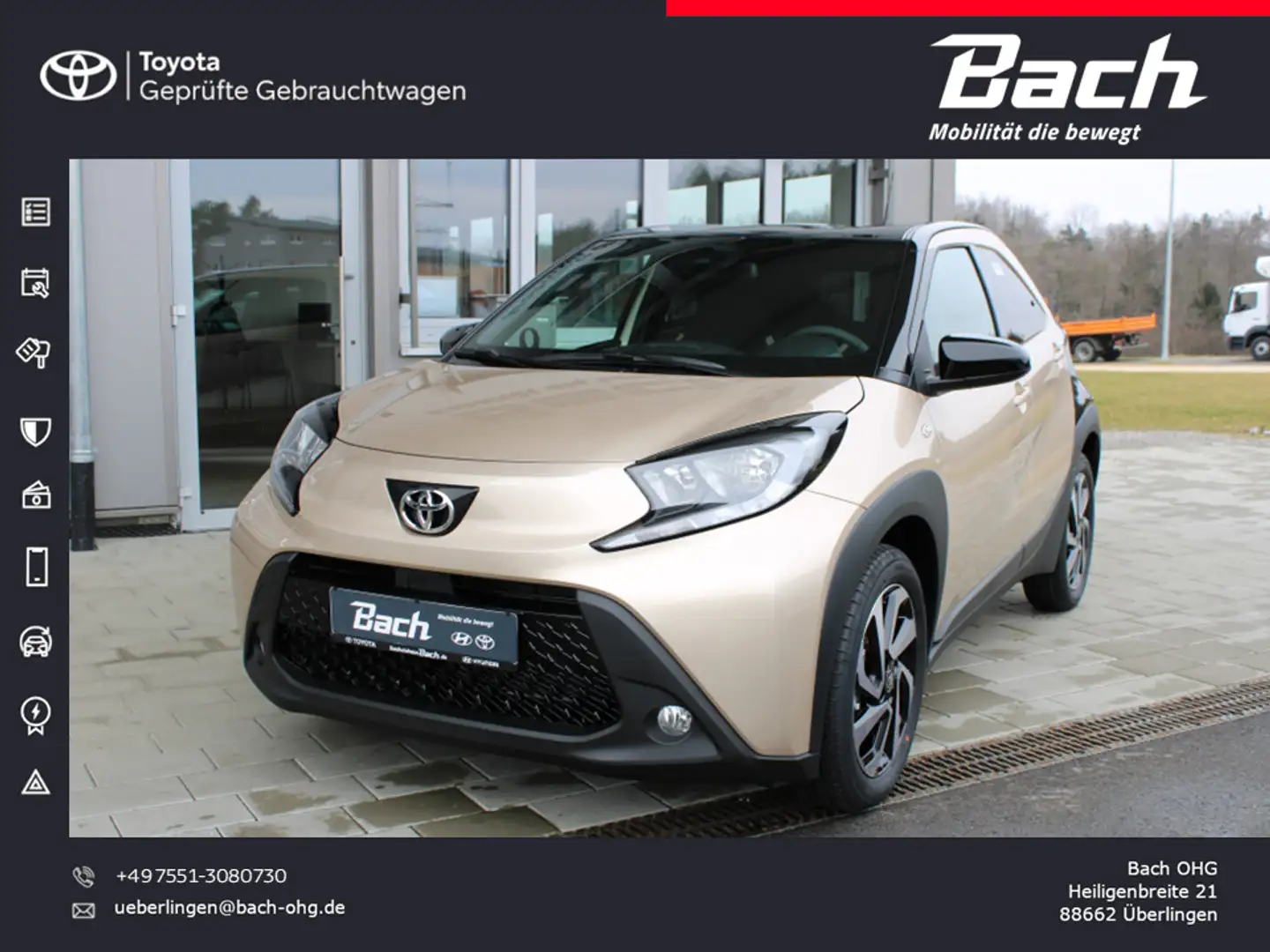 Toyota Aygo X 1.0 l Teamplayer 5 M/T Beige - 1