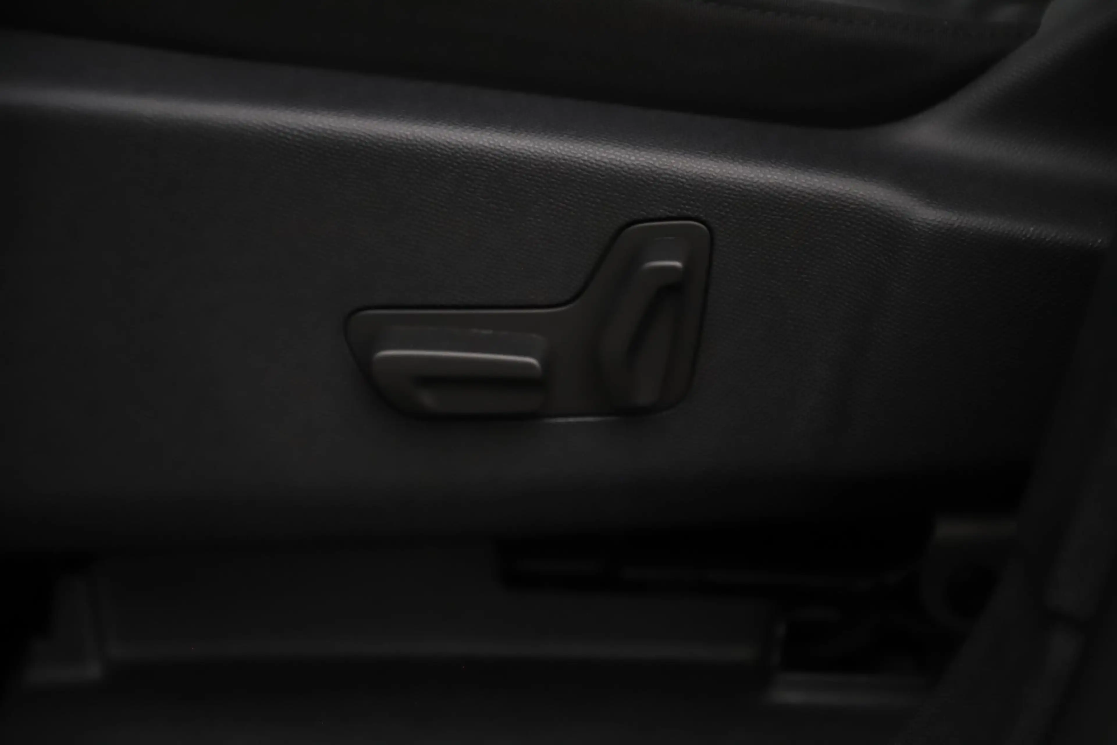 Citroen C5 Aircross 1.6 Plug-in Hybrid 225 Business Plus Automaat 19 i — photo 11