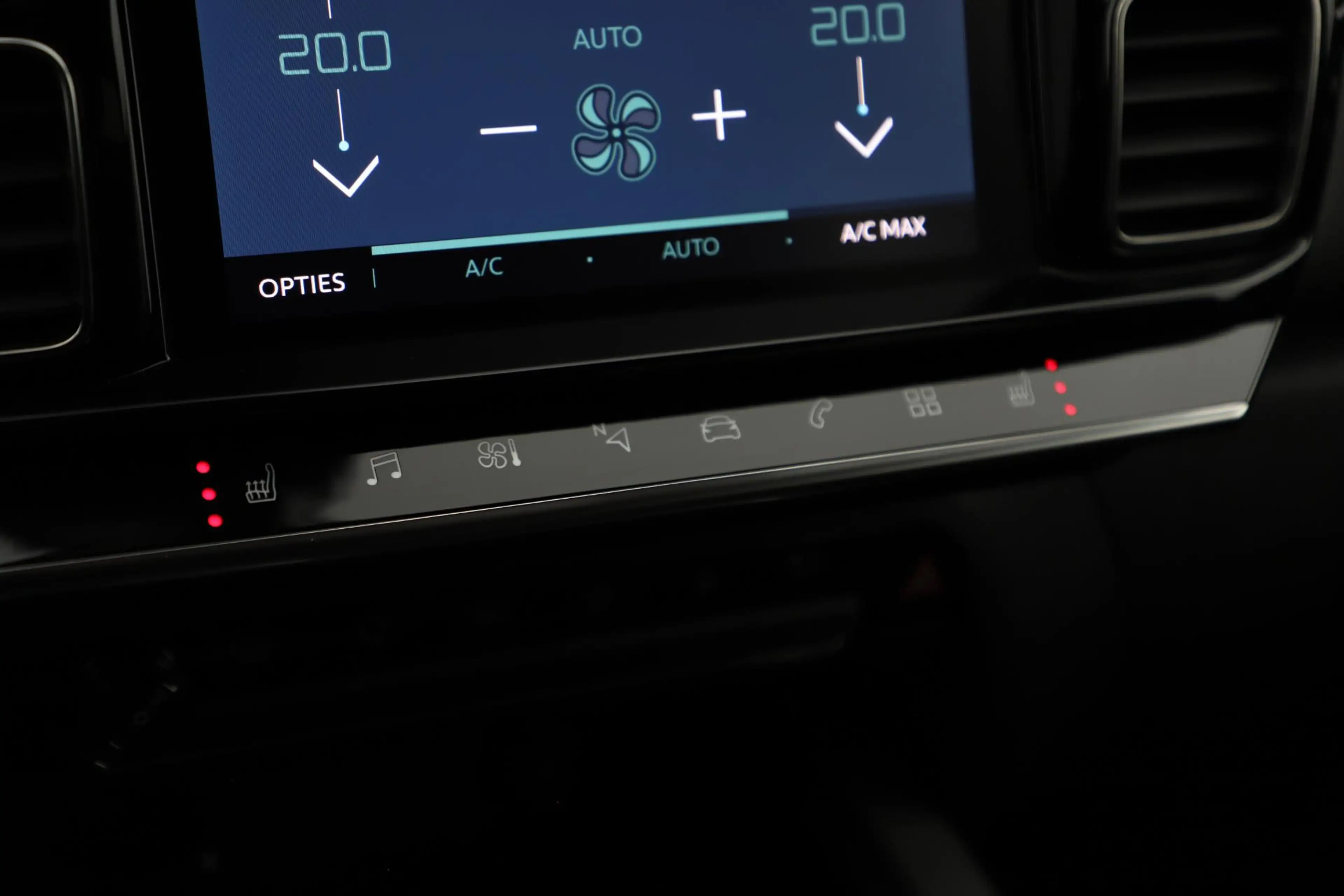 Citroen C5 Aircross 1.6 Plug-in Hybrid 225 Business Plus Automaat 19 i — photo 15