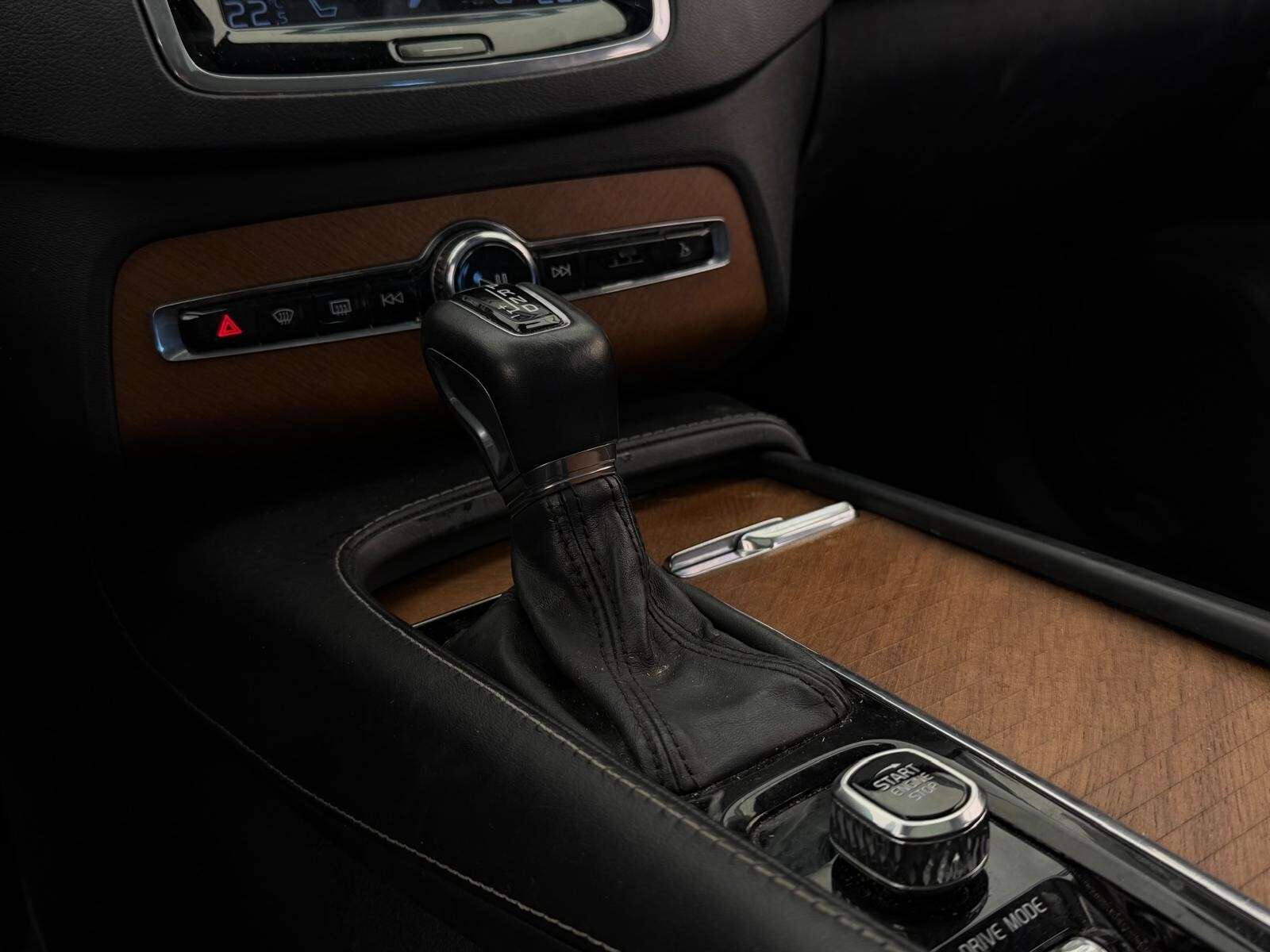 2019 Volvo XC90 T6 Inscription thumb 15