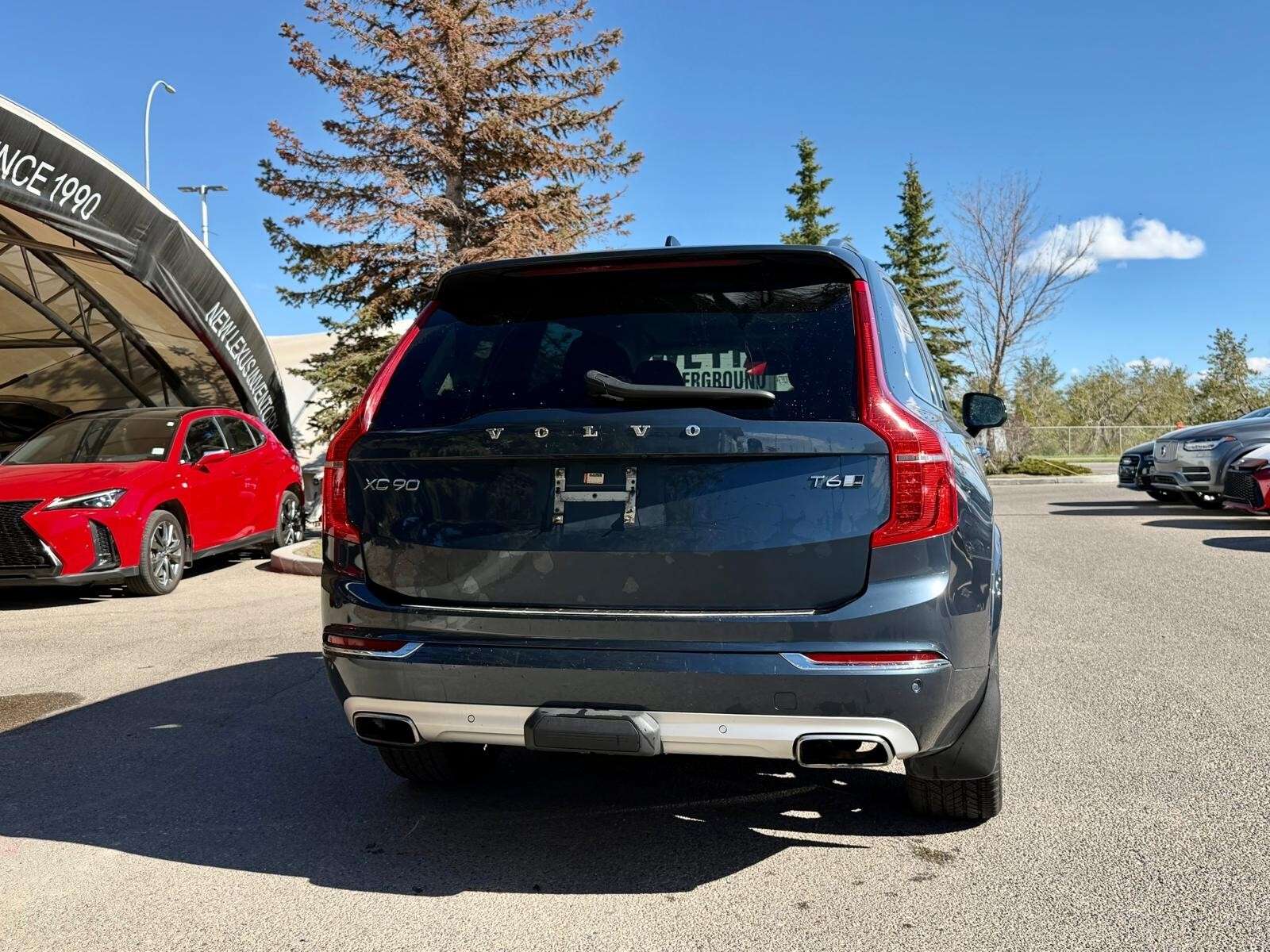 2019 Volvo XC90 T6 Inscription alt 3
