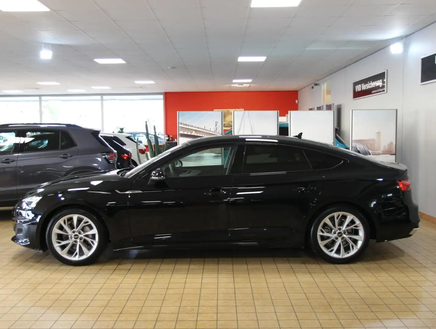 Audi A5 Sportback Advanced 40 TDI S-tronic, 18",Matri Schwarz - 2