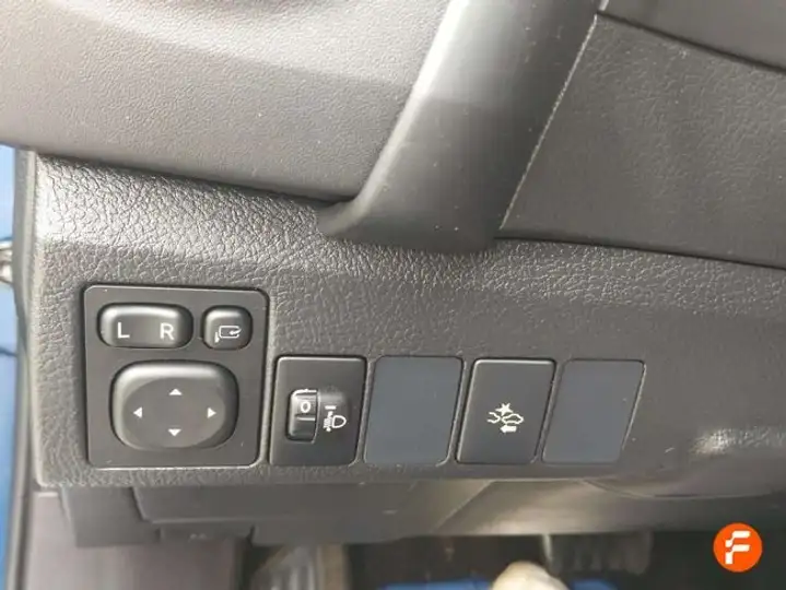 Toyota Auris 2017, foto 10