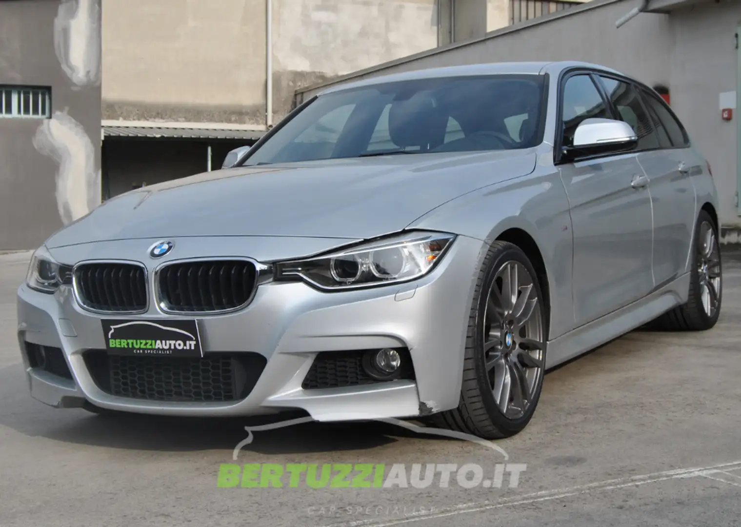 BMW 320 320d Touring Msport Automatica Silber - 1