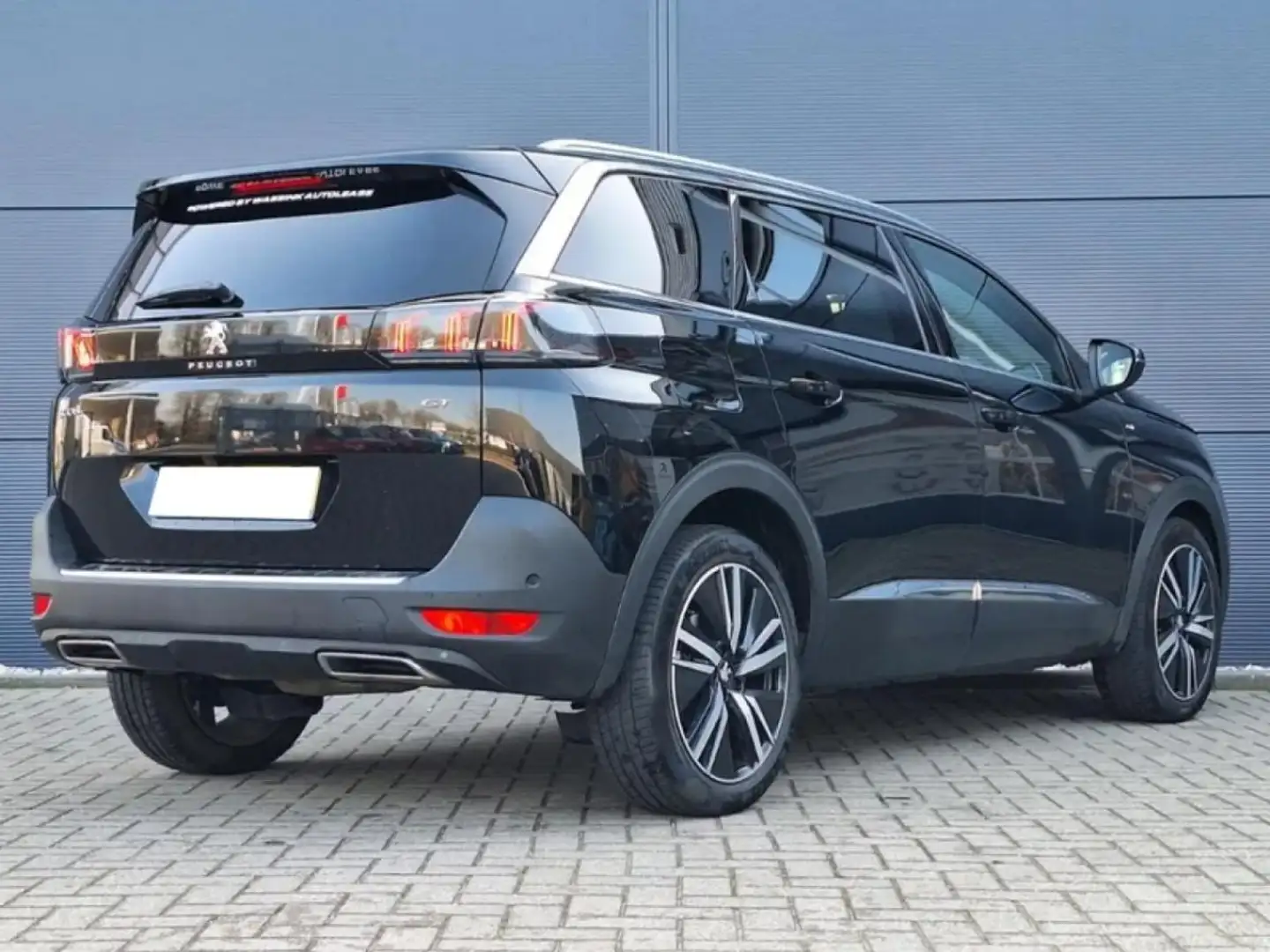 Peugeot 5008 1.2i Hybrid 136 e-DCS6 Noir - 2
