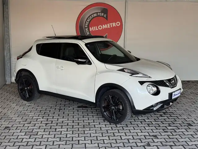 2016 Nissan Juke in White for sale