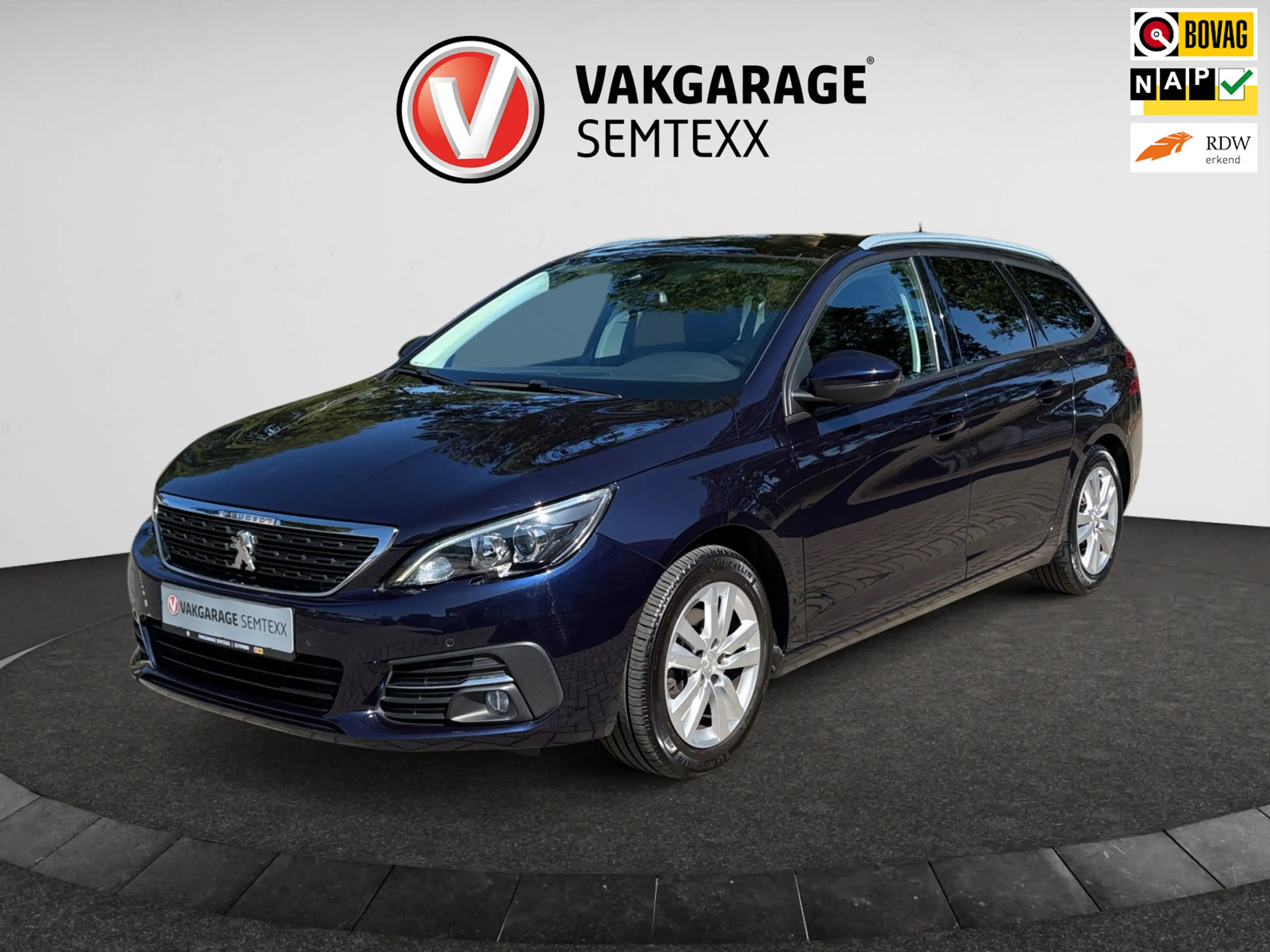 Peugeot 308 SW 1.2 PureTech Blue Lease Executive | Clima | Cru