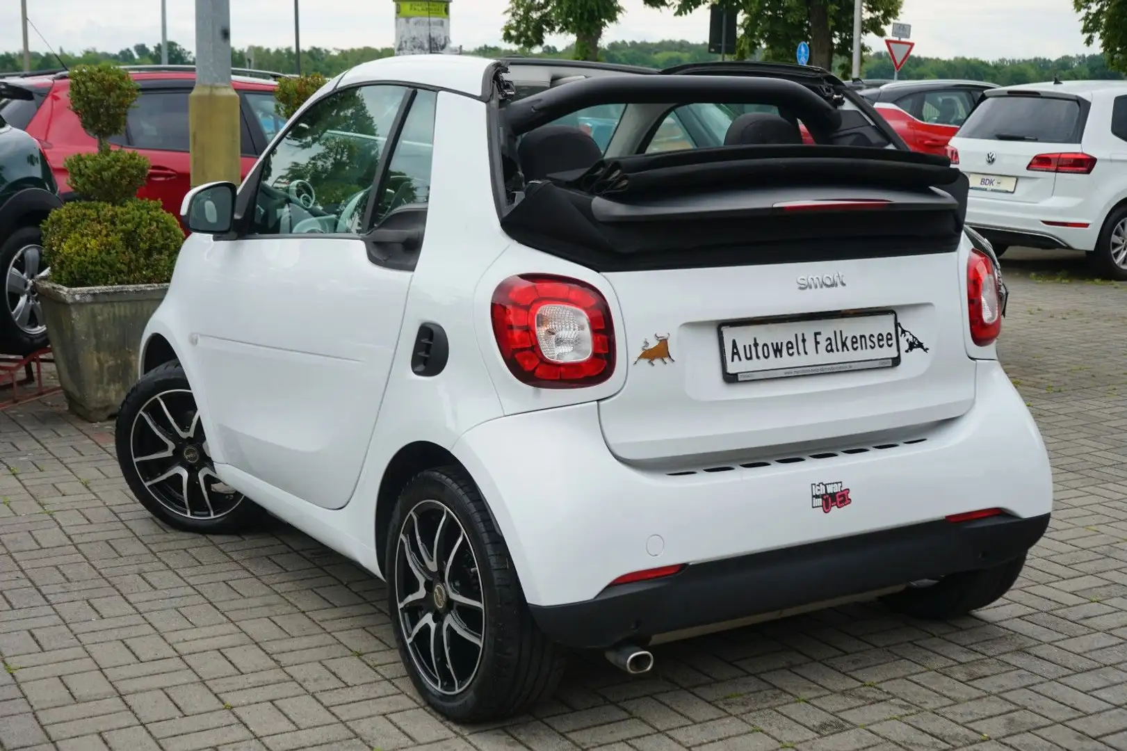 smart forTwo cabrio 0.9 66kW Automatik Weiß - 2