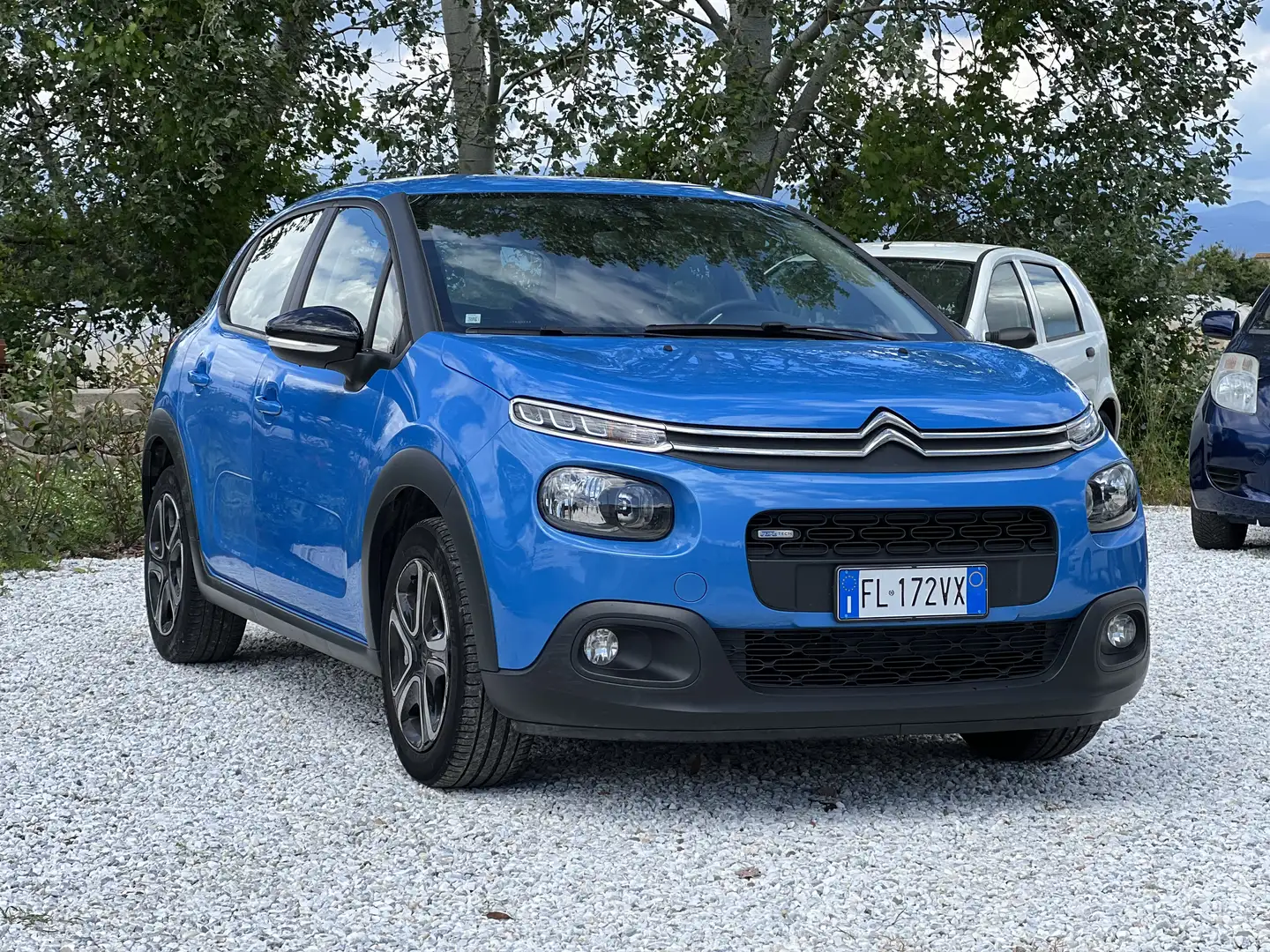 Citroen C3 1.2 puretech Shine 82cv - 1