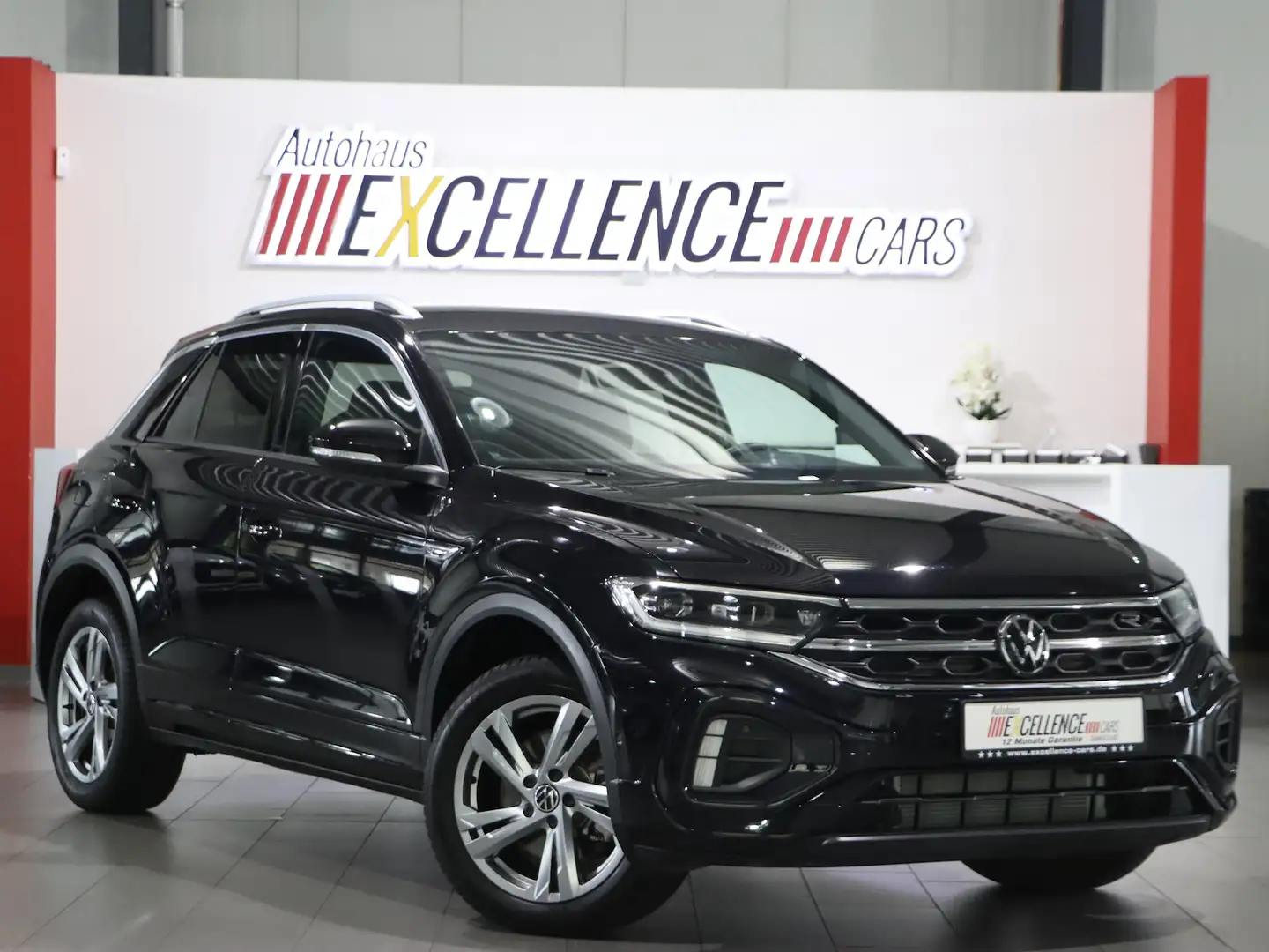Volkswagen T-Roc 2.0 TDI DSG IQ R-LINE SPORT DIGI-COCKPIT+ Negro - 1
