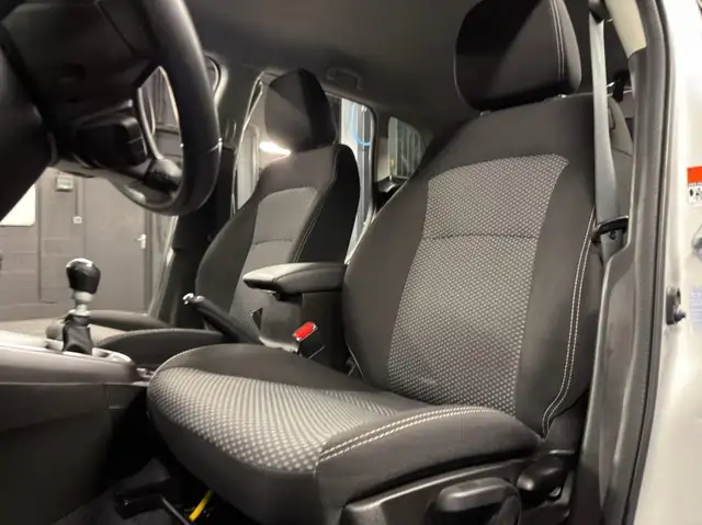 Suzuki Vitara view 11