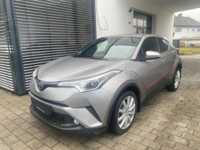 Toyota C-HR Lounge