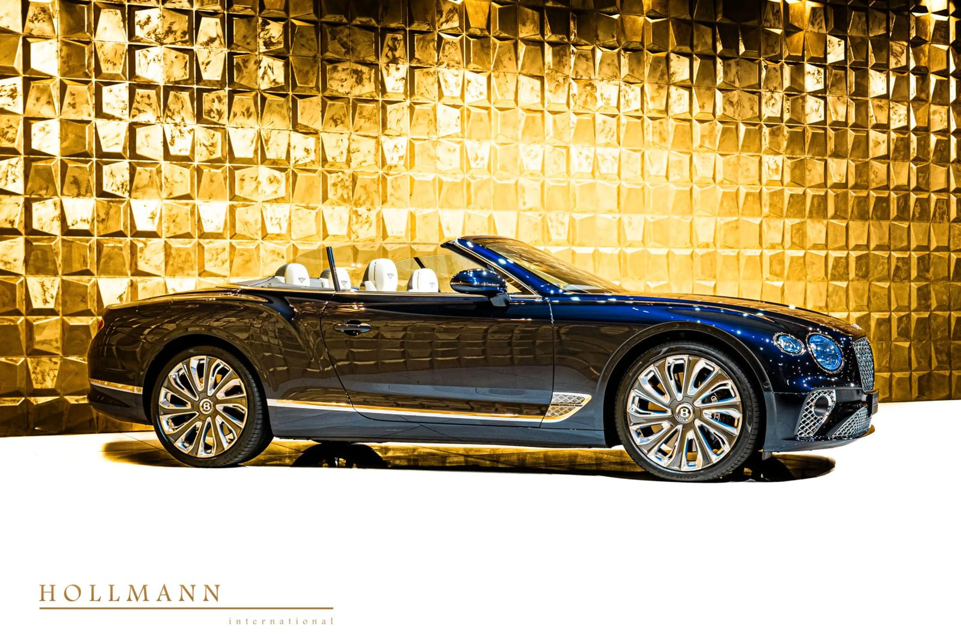 Bentley Continental GTC Mulliner V8 + BESPOKE + B&O — photo 2
