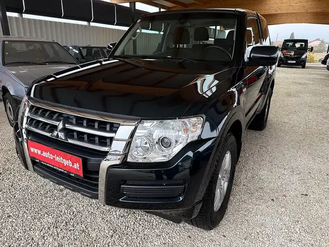 Mitsubishi Pajero Austria Edition 35 3,2 DI-D TD