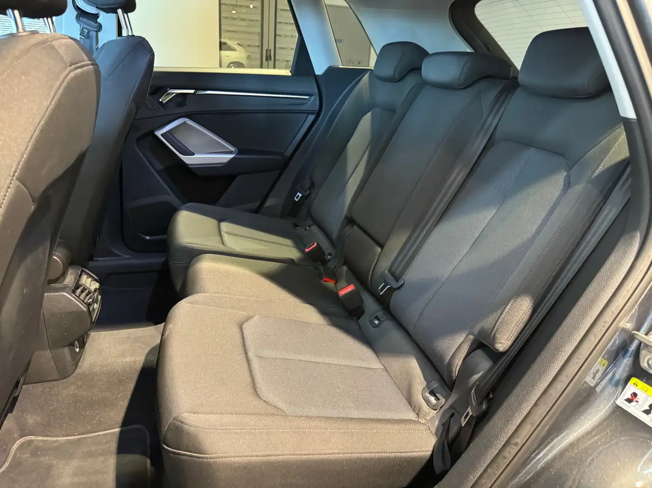 Audi Q3 2.0 tdi 150 cv S line edition s-tronic, ACC, LED, миниатюра 15