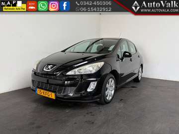 1.6 VTi XS. Trekhaak!