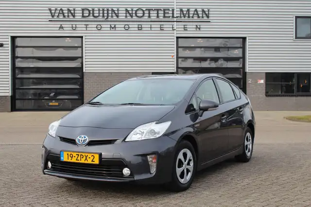 Toyota Prius 1.8 Comfort / Keyless / HUD / N.A.P.