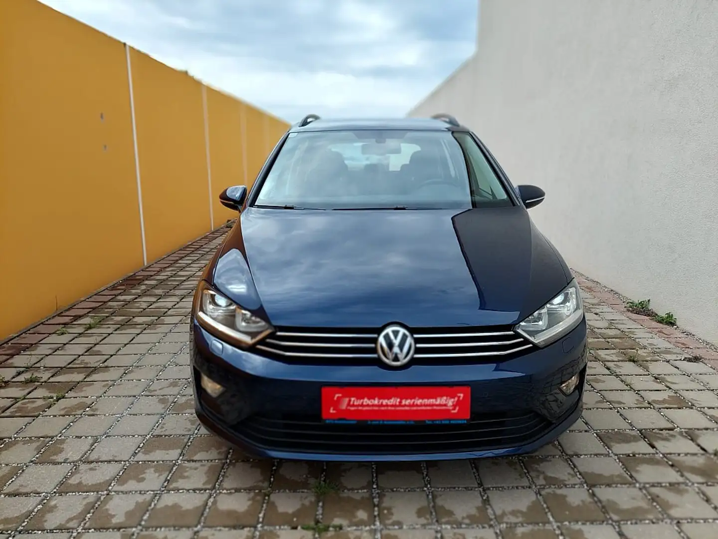 Volkswagen Golf Sportsvan Comfortline 1,6 BMT TDI Erster Besitz Grijs - 2