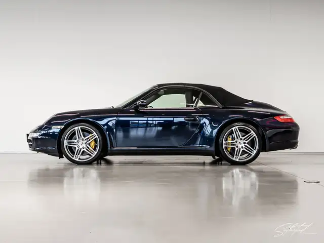 Porsche 911 (997) Carrera 4 S Cabrio*BOSE*XENON*NAVI*PCM* Ansicht 18