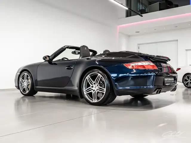 Porsche 911 (997) Carrera 4 S Cabrio*BOSE*XENON*NAVI*PCM* Ansicht 19
