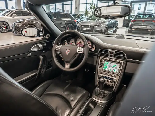 Porsche 911 (997) Carrera 4 S Cabrio*BOSE*XENON*NAVI*PCM* Ansicht 35