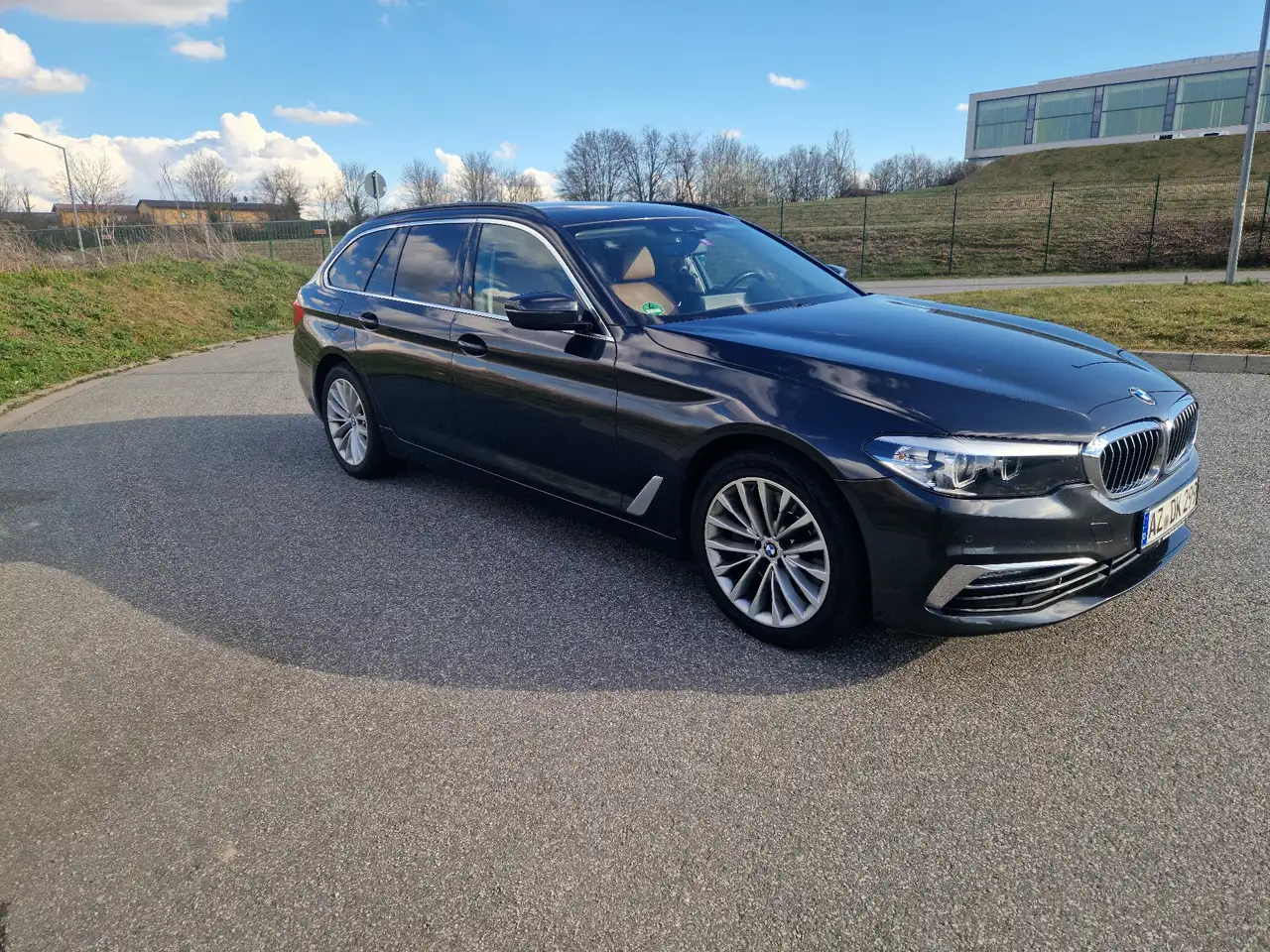 BMW 525