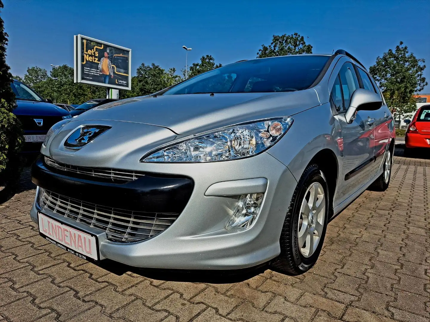 Peugeot 308 SW Tendance Grau - 1