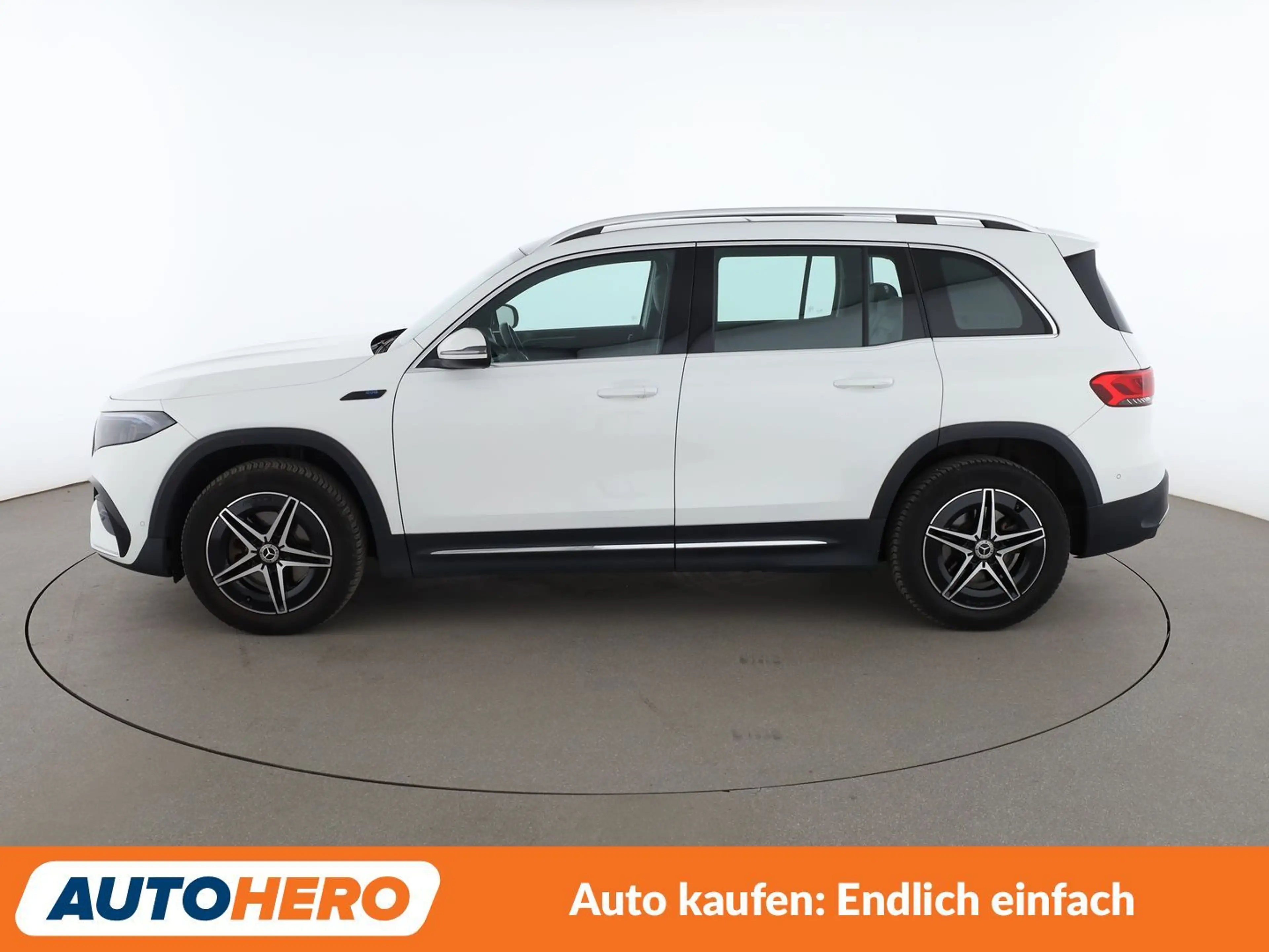 Mercedes-Benz EQB 350 350 4Matic AMG Line Aut.*NAVI*PDC*TEMPO* — photo 3