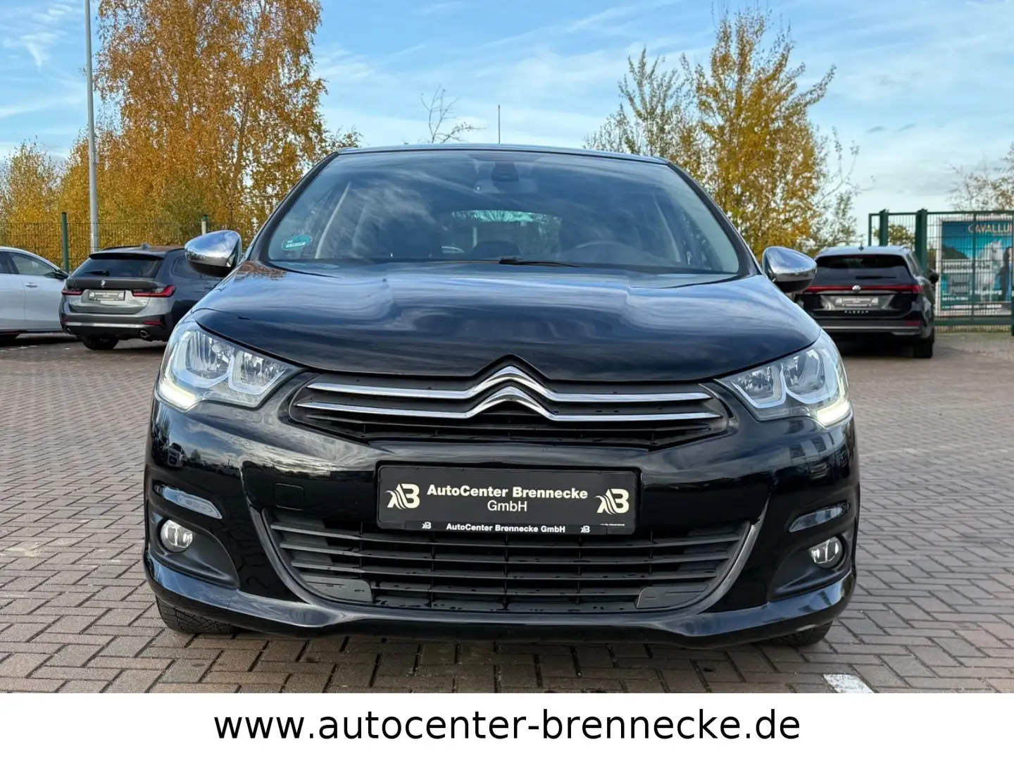 Citroen C4 Lim. Selection Černá - 2