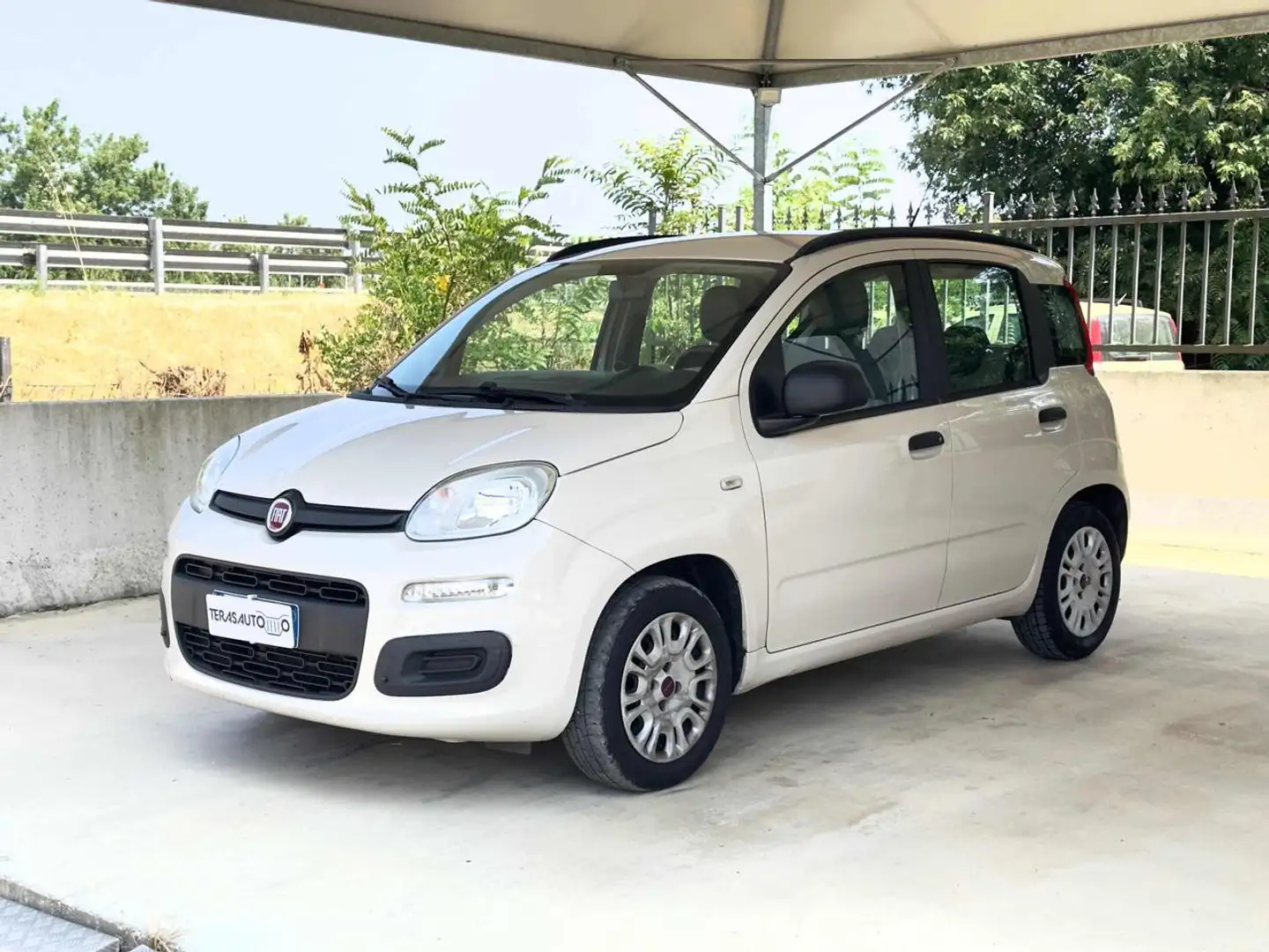 Fiat Panda 1.2 EURO 6 OK NEOP. BLUETHOOT 5 POSTI Blanc - 1