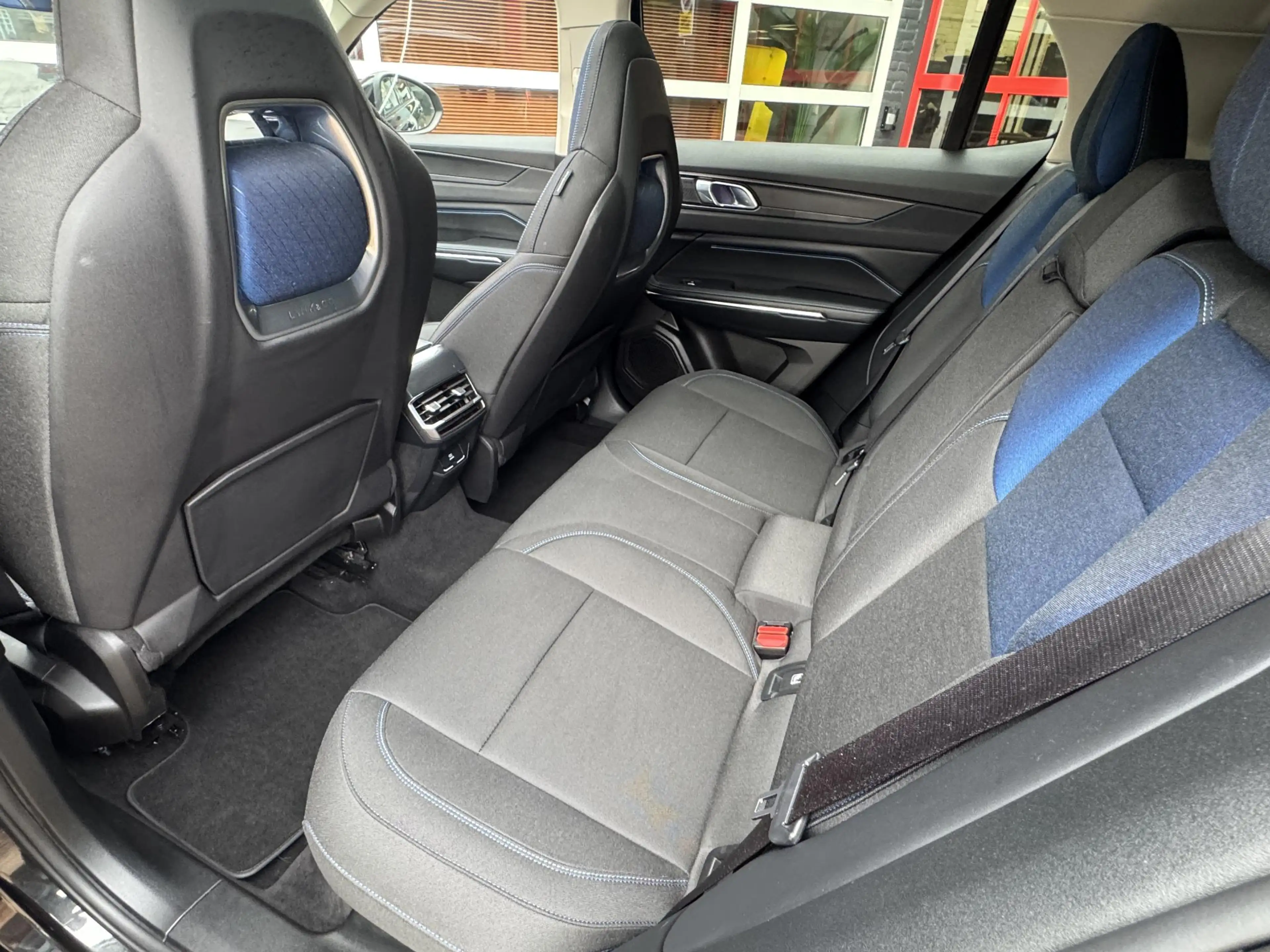 Lynk & Co 01 1.5 *PANO/360/ACC/4SEIZOEN* — photo 18