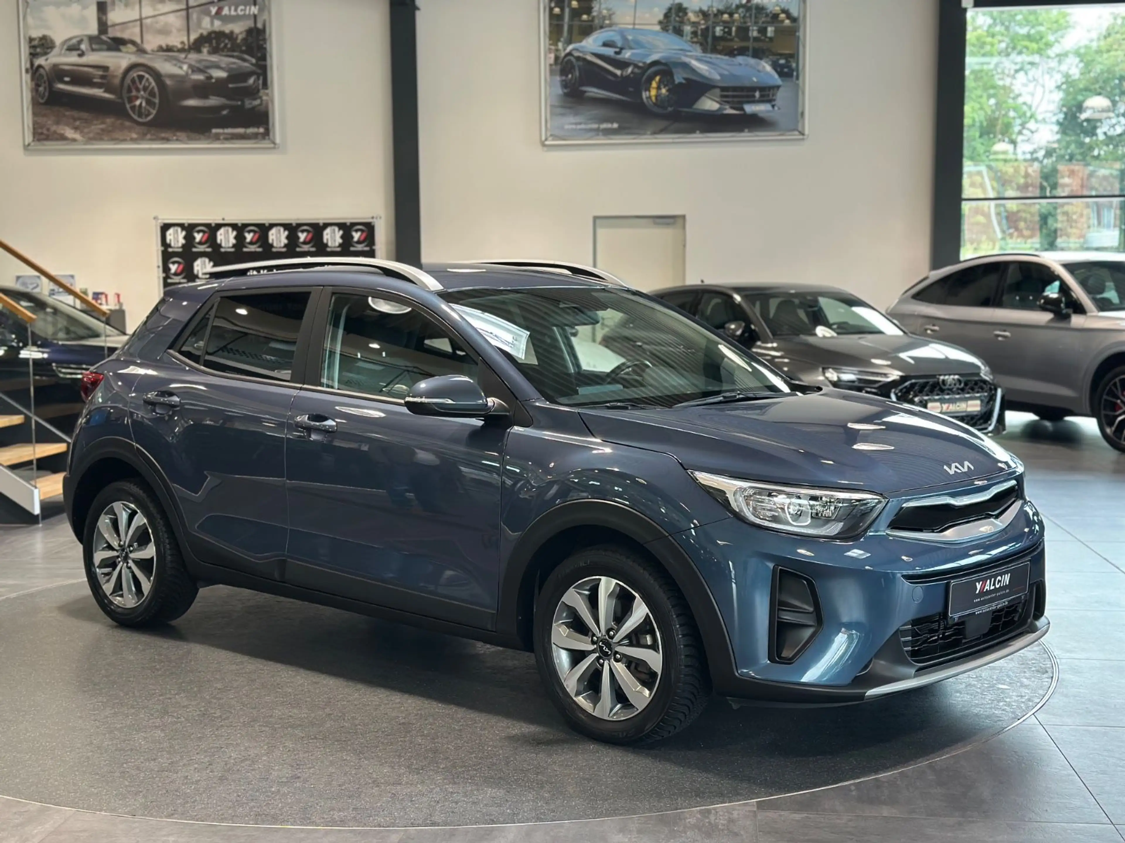 Kia Stonic 1.0 T-GDI 100 Vision 1.HA/NAVI/17LM/AHK — photo 2