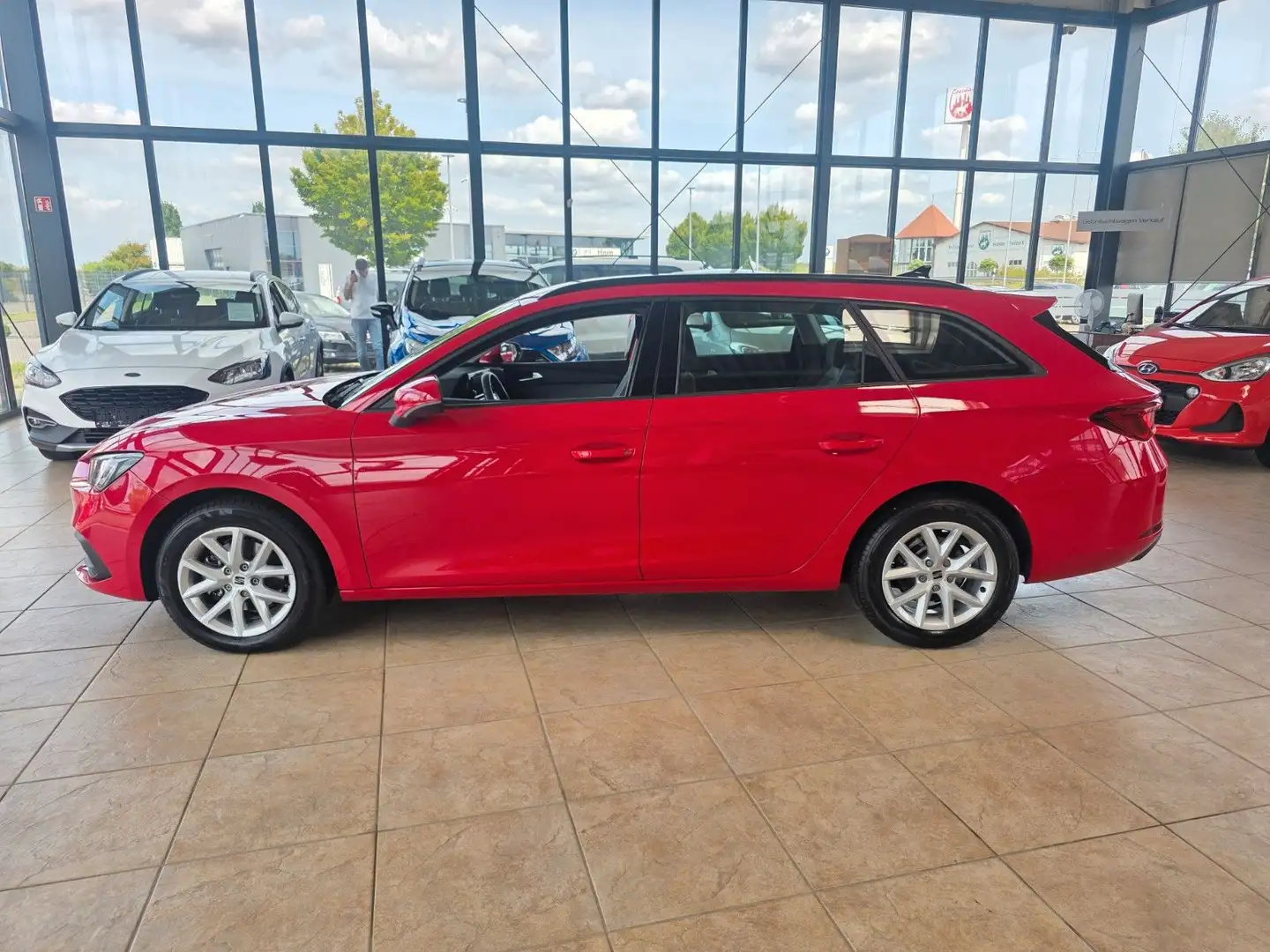 SEAT Leon Sportstourer Style Rojo - 2