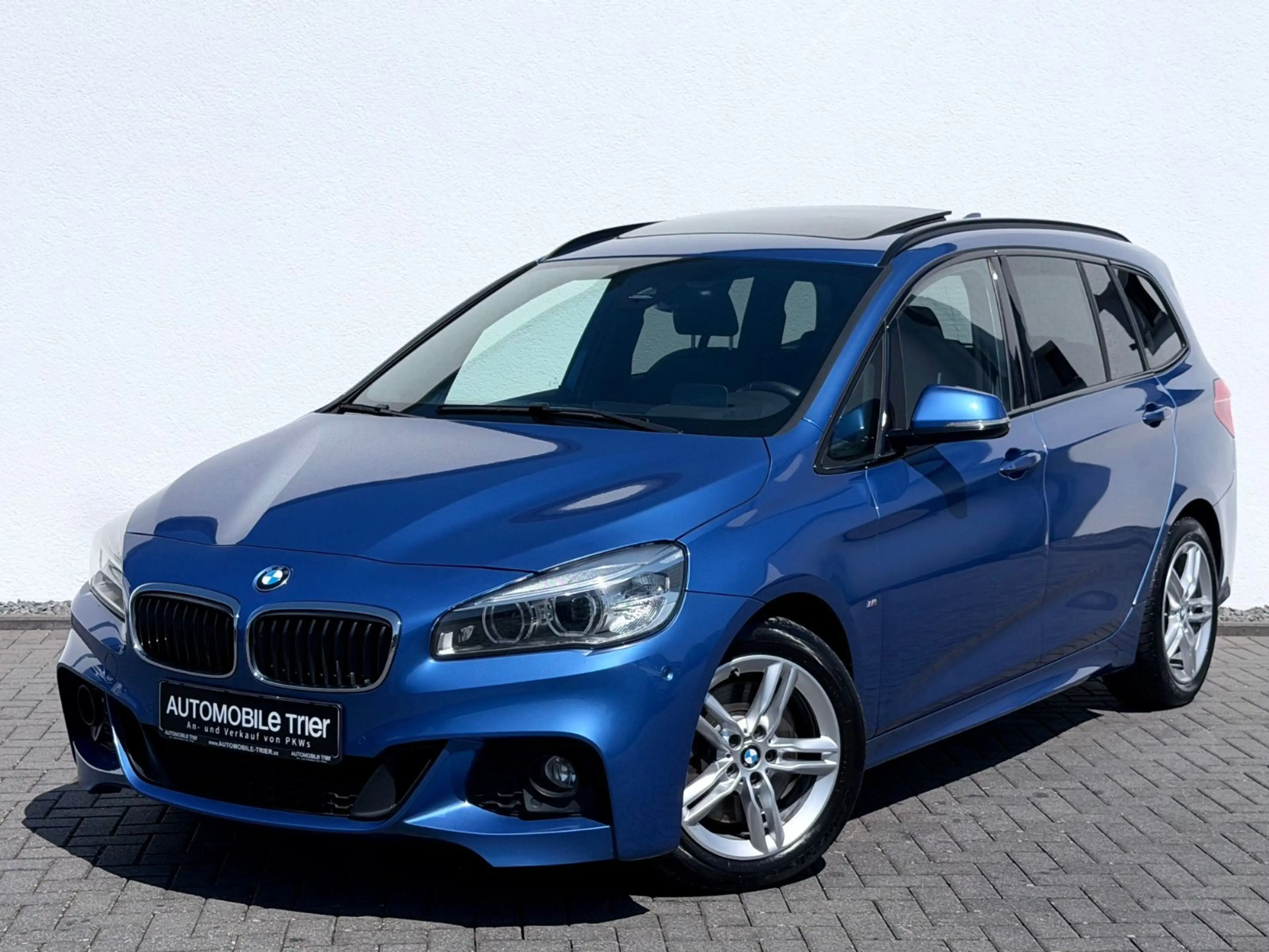 BMW 220 M Sport Paket // 7.SITZER //