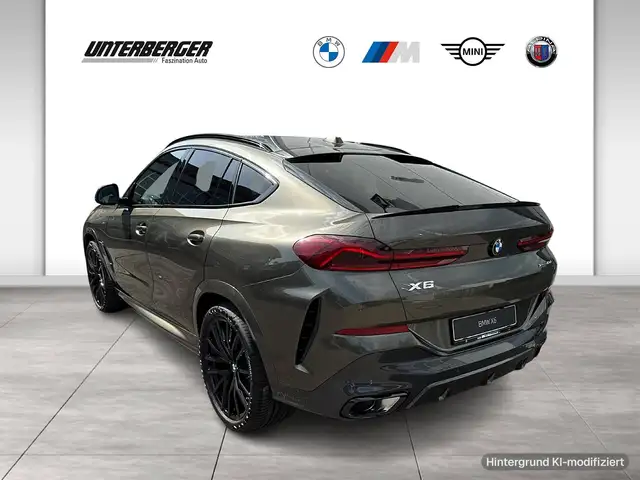 BMW X6 view 4