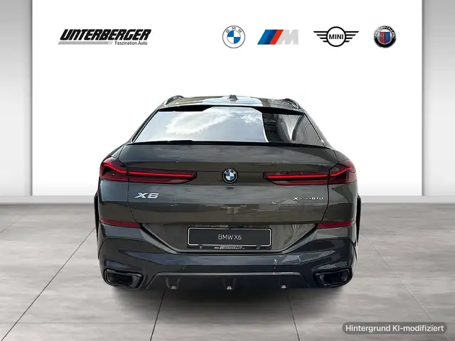 BMW X6 view 5