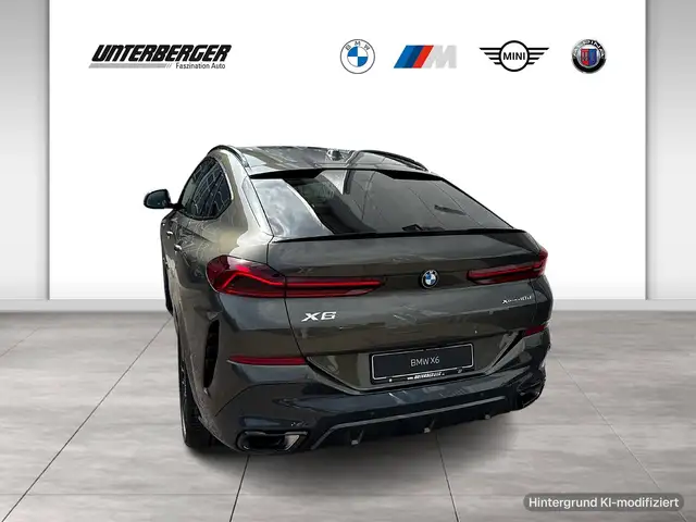 BMW X6 view 12